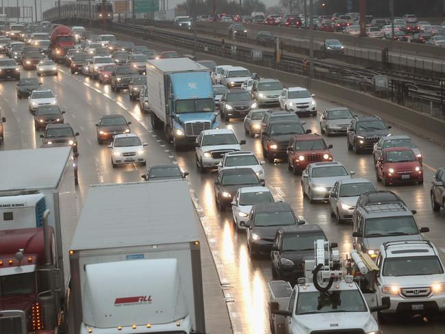 La Traffic Holiday Christmas 2022 Huge Traffic Jam On La Highway As People Head Off For Thanksgiving |  News.com.au — Australia's Leading News Site