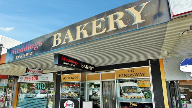 107 Kingsway in Glen Waverley, home to Muddings Bakery, sold for $4.07m at auction.