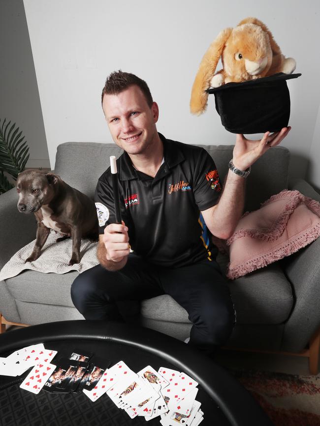 Magician Jeff Horn. Pic Annette Dew