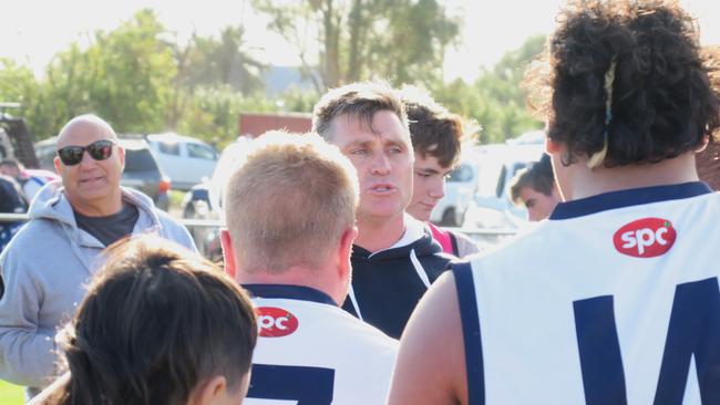 Shane Crawford coached Ardmona in 2021. Photo: Brayden May.