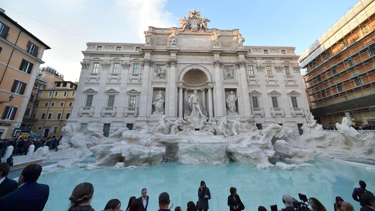 Trevi Fountain reno has Romans gushing | The Australian