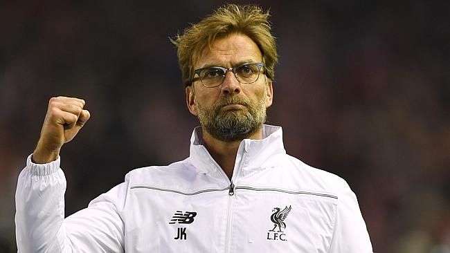 Klopp signs long-term Liverpool contract 