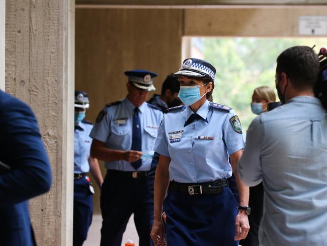 Acting Commissioner Karen Webb and Deputy Commissioner David Hudson at the press conference. Picture: NCA NewsWire /Gaye Gerard