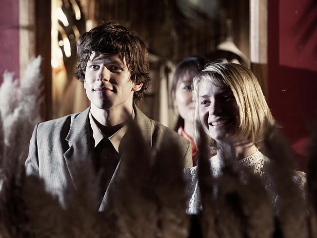 Jesse Eisenberg and Mia Wasikowska.