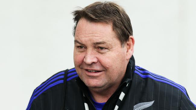 WELLINGTON, NEW ZEALAND - SEPTEMBER 01: Coach Steve Hansen looks on during a New Zealand All Blacks training session at Hutt Recreation Ground on September 1, 2015 in Wellington, New Zealand. (Photo by Hagen Hopkins/Getty Images)