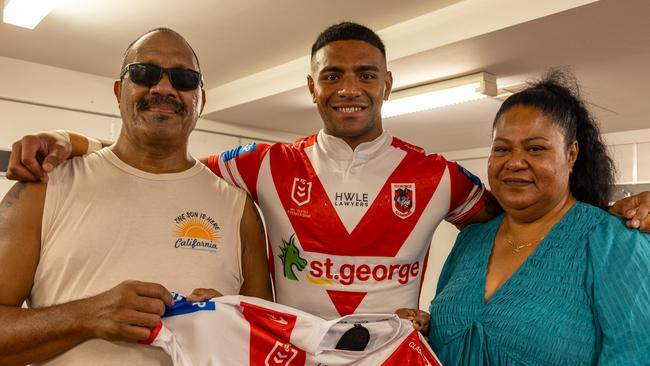 Vili Fifita with his mother and father at the jersey presentation. Picture: St George Illawarra Dragons Media