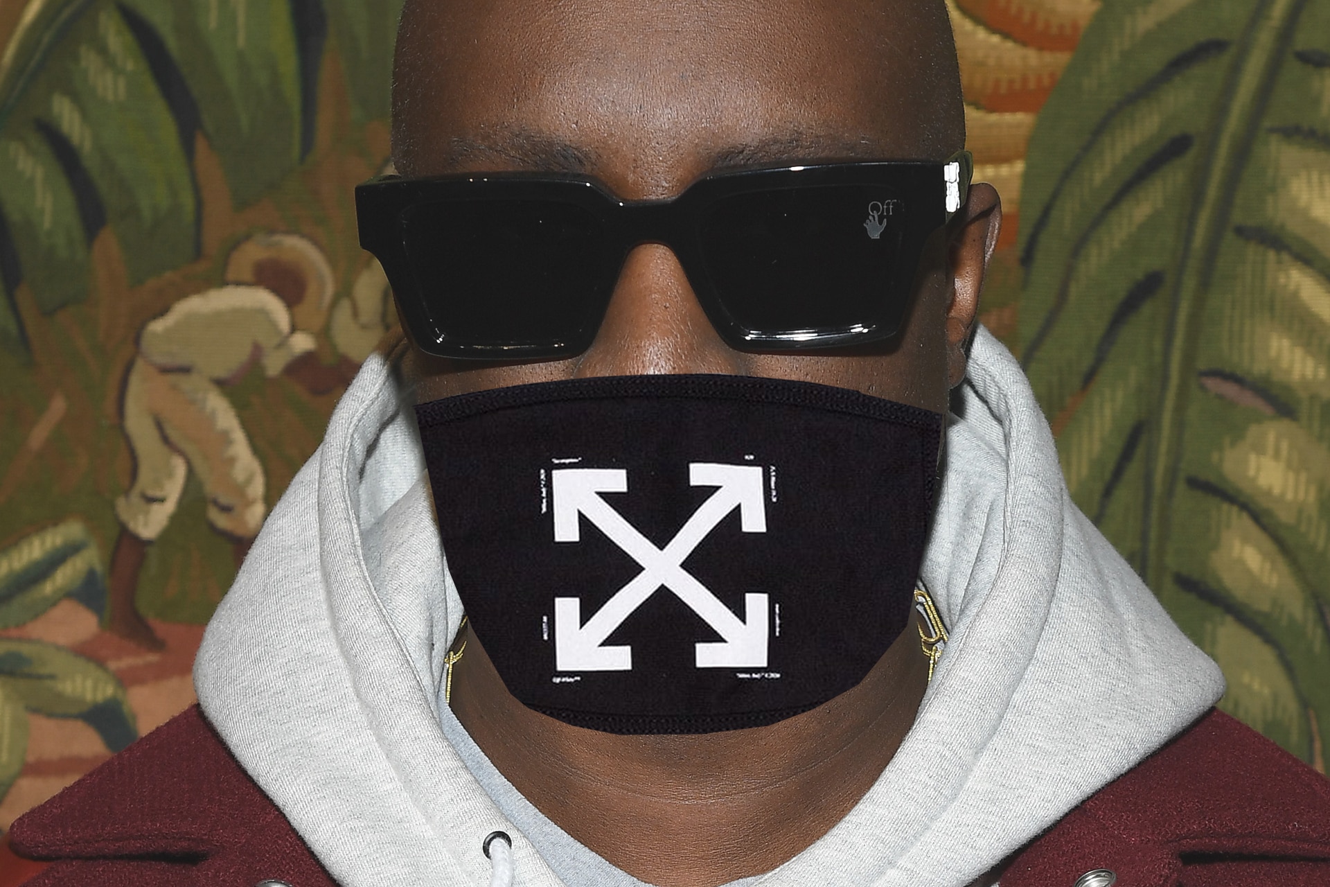 Off-White's $95 Face Mask Is The Hottest Product In The World Right Now -  GQ Australia