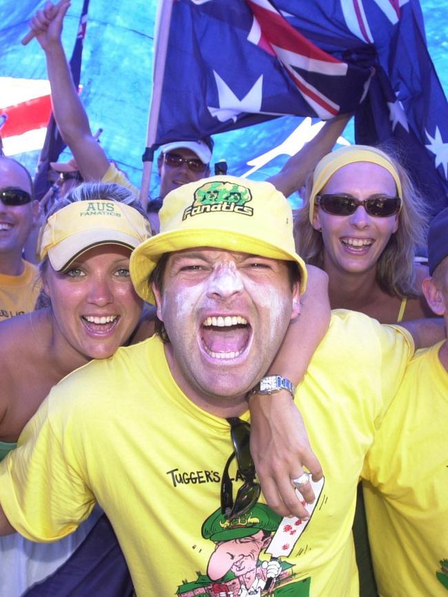 Fanatics president Warren Livingstone with friends at the SCG in Sydney in 2004. Picture: Craig Greenhill.