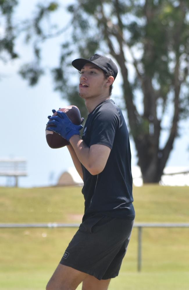 Saige Webber throws the ball during a Mackay Mavericks training run, October 23, 2021. Picture: Matthew Forrest