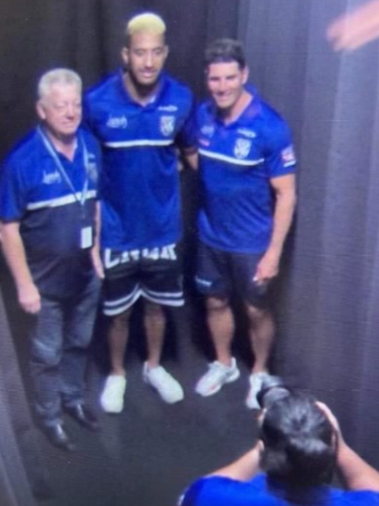 Viliame Kikau is off to the Canterbury Bulldogs.