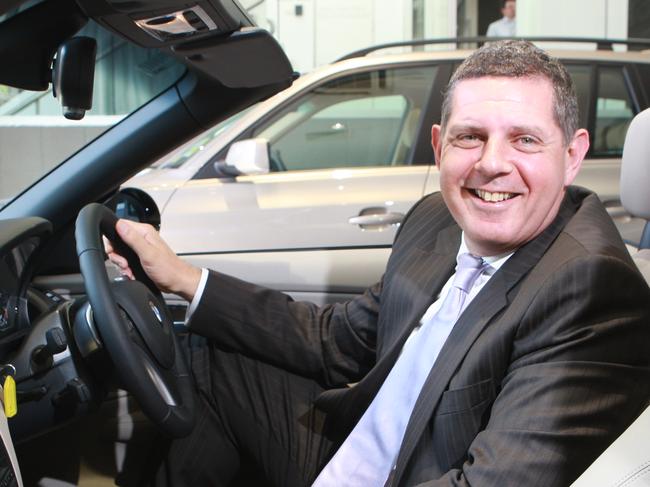 2008 BMW promotion : Martin Roller, owner of Brisbane BMW, in a 135i