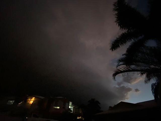 SOCIAL MEDIA IMAGE DISCUSS USE WITH YOUR EDITOR - Mackay residents captured images of a severe thunderstorm rolling into the region on Sunday April 19.