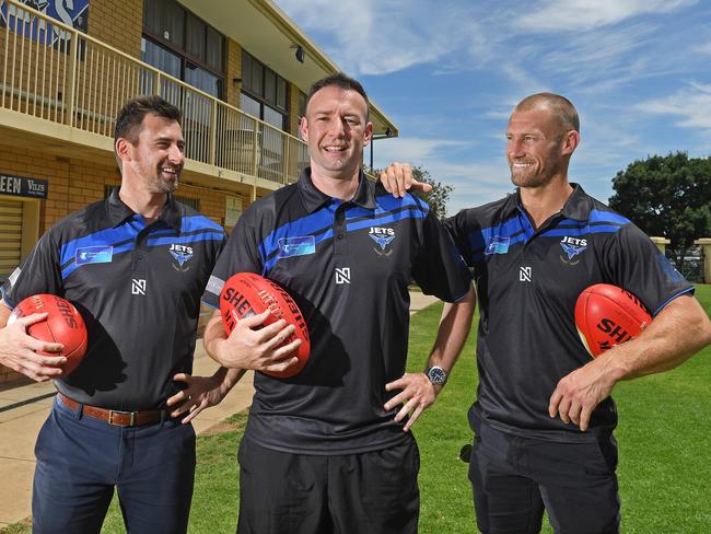 Ex-Crows great joins amateur club’s new-look coaching team