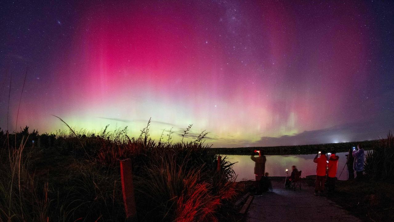Light show dazzles Queensland stargazers