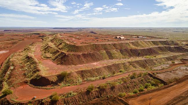 The Cloudbreak mine is an iron ore mine located in the Pilbara region of Western Australia.