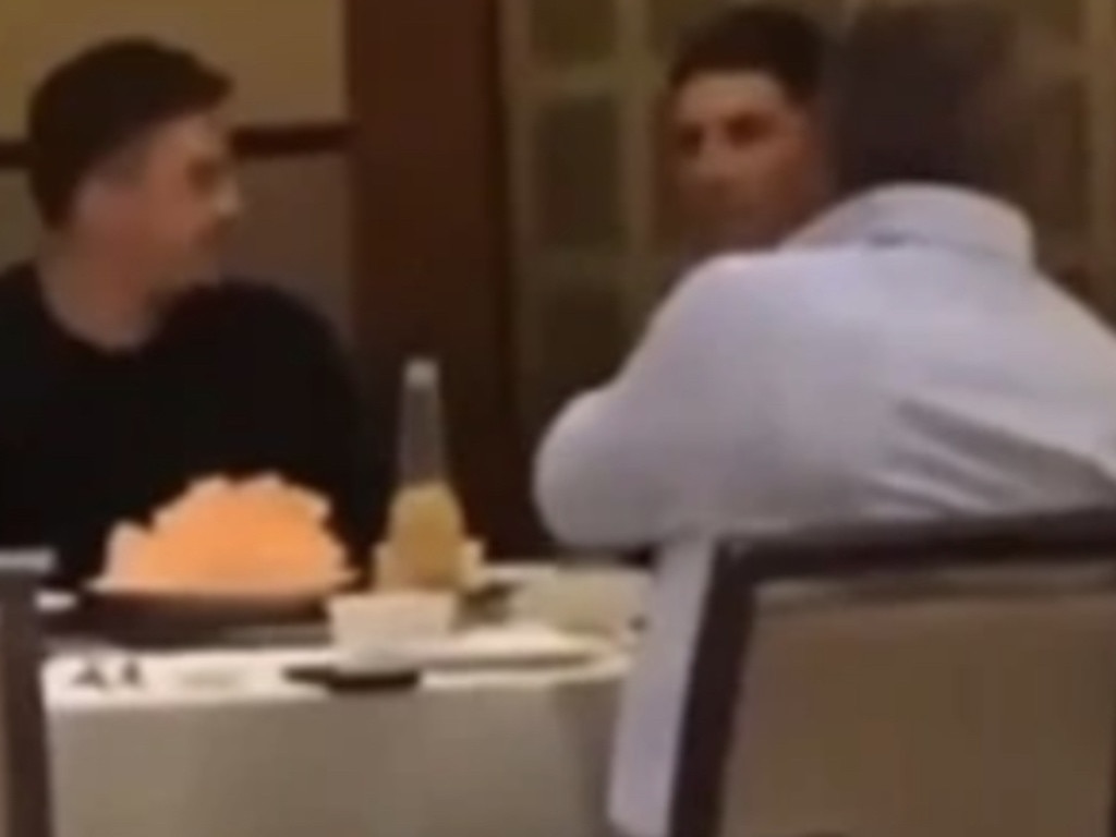 Reed Mahoney (black jumper) at ‘The Dynasty’ Chinese restaurant with Phil Gould and Trent Barrett.