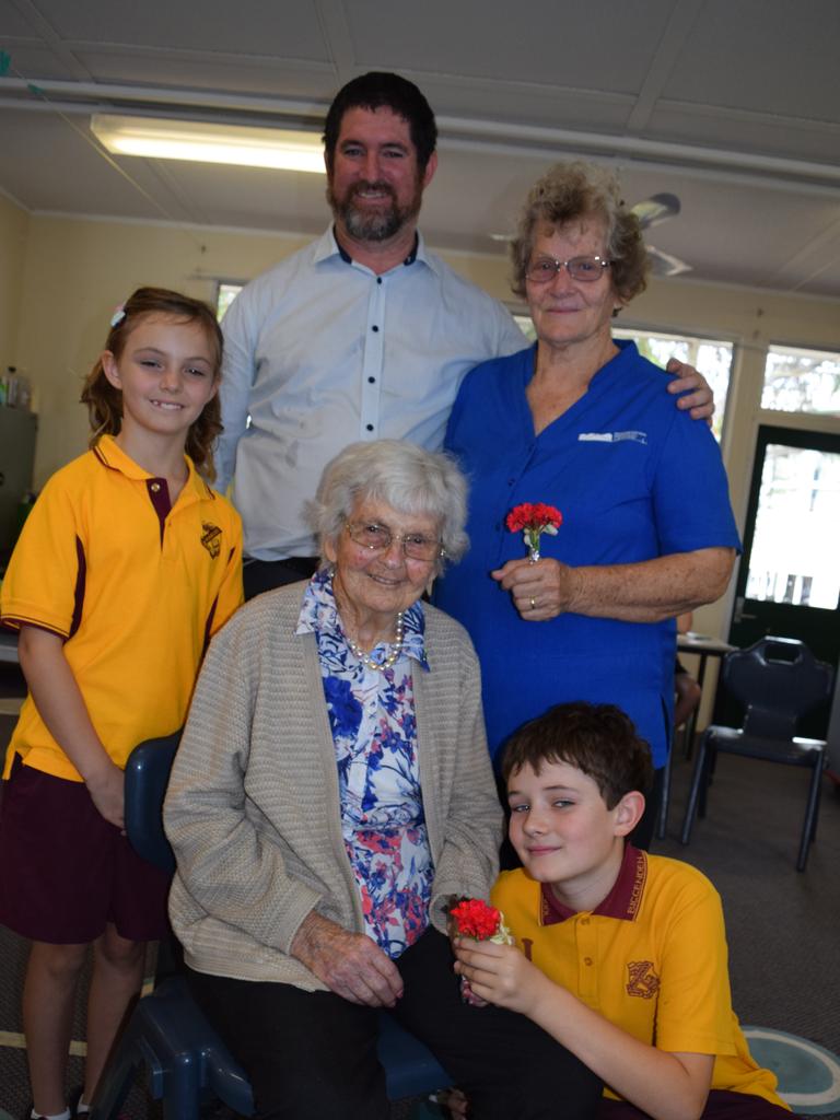 Grandparents Day Celebrated At Biggenden State School | Townsville Bulletin