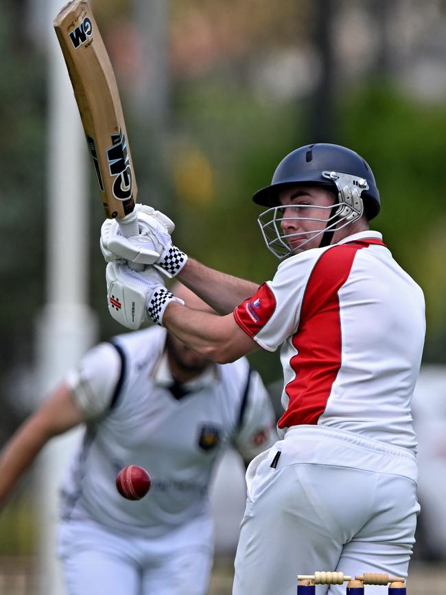 GDCA: Romsey’s Matthew Milne plays it off the hip. Picture: Andy Brownbill