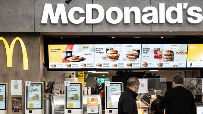 On election eve, Christopher Pyne used to treat himself to McDonalds. Picture: NCA NewsWire / James Gourley