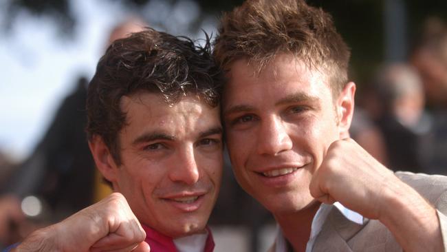 Stathi Katsidis with his brother Michael Katsidis in 2007.