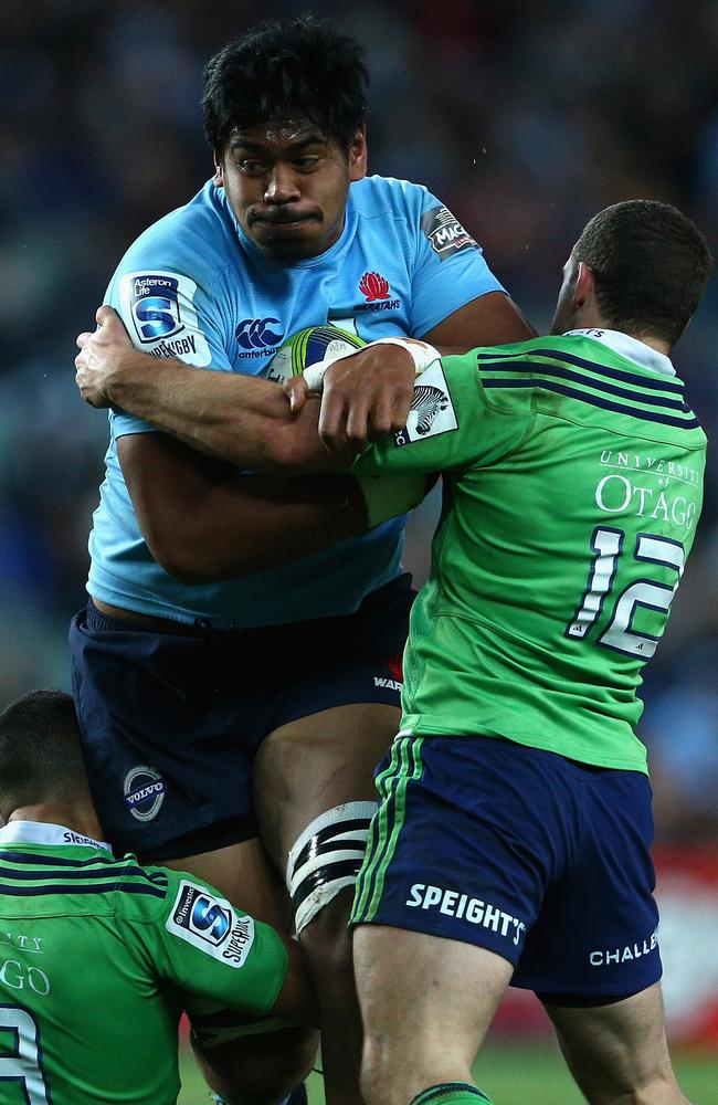 Will Skelton charges into the Highlanders defence last weekend at Allianz Stadium.