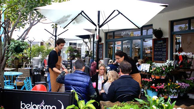 Outdoor dining in Mosman at Caffe Prego. Picture: Jenny Evans