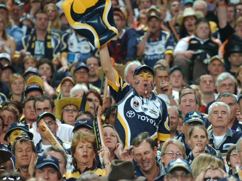 Flashback 2005: Fans celebrate as Cowboys head for first finals