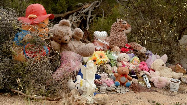 The memorial dedicated to Khandalyce, the little girl whose body was found in the suitcase near Wynarka in South Australia. Yesterday Daniel Holdom was charged with her murder. picture: Bianca De Marchi