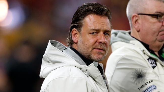 Russell Crowe watches the Rabbitohs. Pic Darren England.