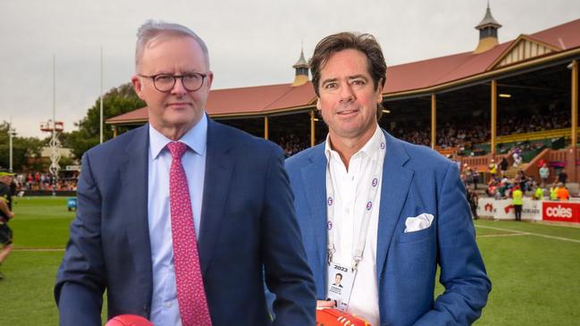 Prime Minister Anthony Albanese and AFL Chief Executive Gillon McLachlan.