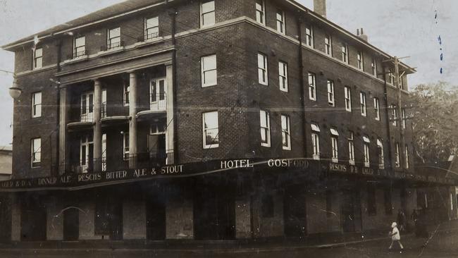 Gosford Hotel 1930. Picture: Australian National University.