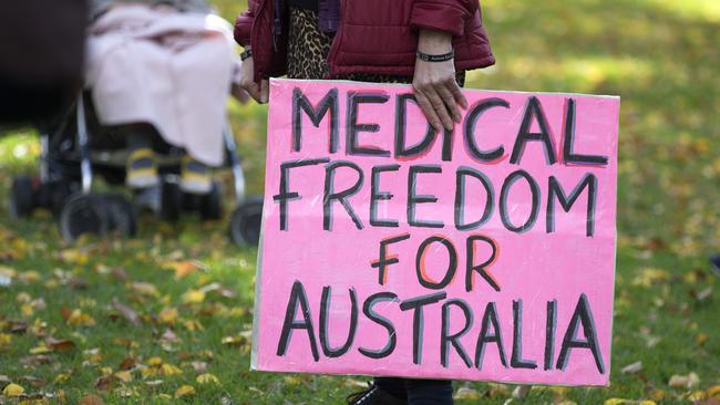 A sign at an anti-vaccination rally frames it as a “rights” issue for individuals, but unvaccinated people can cost other people their lives. (Pic: Sarah Matray)