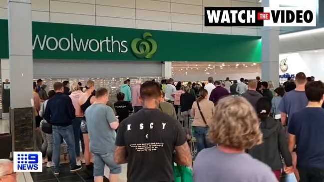 Brisbane Airport Woolies only supermarket open in Brisbane (9 News)