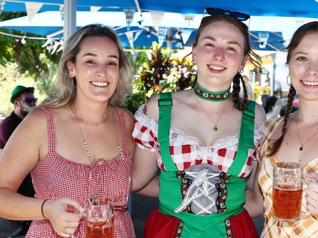 PHOTOS: Oktoberfest celebrations at Hemingway’s