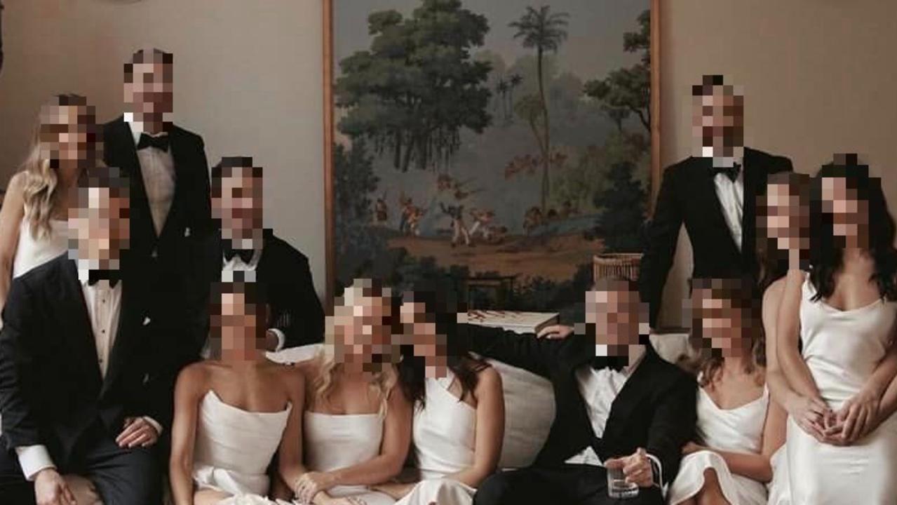 NSW wedding venue posts photo of wedding party with controversial painting