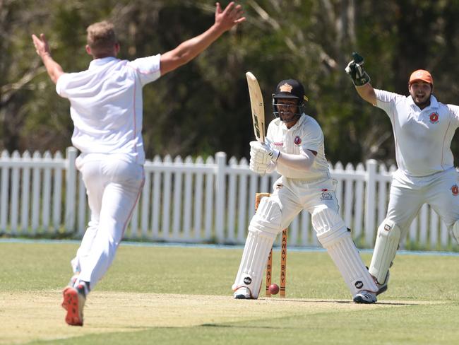 Kookaburra Cup cricket - Runaway Bay vs. Surfers Paradise at Sam Loxton Oval. Surfers Paradise batsman Simon Atai. (Photo/Steve Holland)