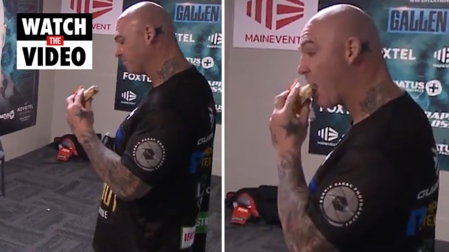 Lucas Browne enjoys a pre-fight snack