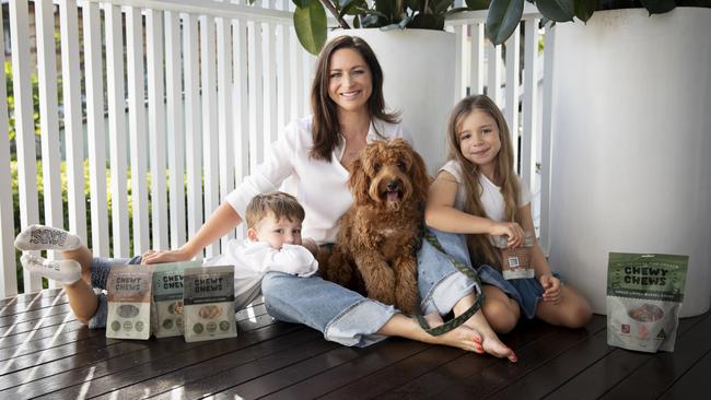 Chewy Chews Owner Samantha Guida with her children Sienna and Charlie, and their family dog Louie. Picture; Olivia Pratt- Hannah Photography