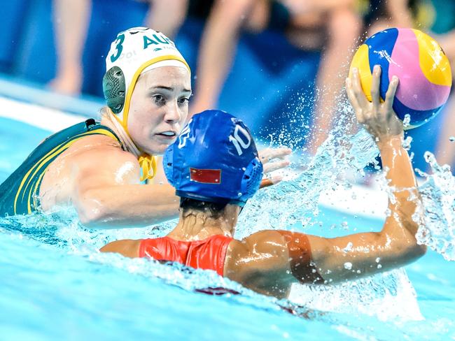 Buckling in action for the Stingers during last year’s FINA World Championships.