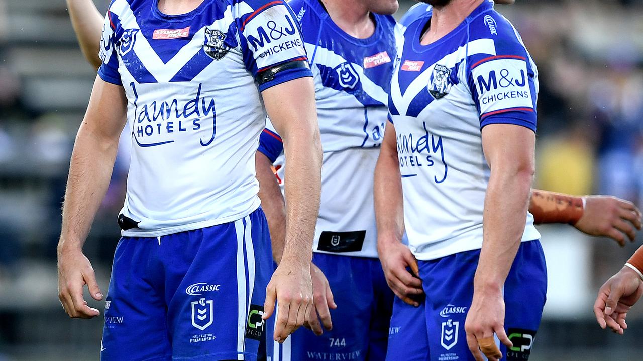 In a bombshell report, forthcoming Canterbury Bulldogs coach Trent Barrett is planning to completely overhaul the club’s coaching roster.