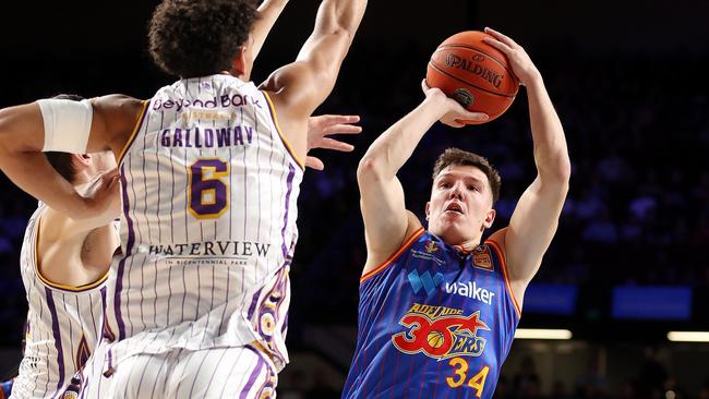 ADELAIDE, AUSTRALIA - JANUARY 11: Dejan Vasiljevic of the 36ers and Jaylin Galloway of the Sydney Kings  during the round 15 NBL match between Adelaide 36ers and Sydney Kings at Adelaide Entertainment Centre, on January 11, 2024, in Adelaide, Australia. (Photo by Sarah Reed/Getty Images)