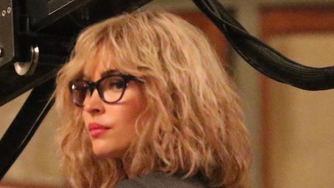 Megan Fox is barely recognizable in blonde wig and specs while filming 'Teenage Mutant Ninja Turtles 2' this evening in NYC.  Pictured: Megan Fox Ref: SPL1011484 280415  Picture by: Blayze / Splash News  Splash News and Pictures Los Angeles: 310-821-2666 New York: 212-619-2666 London: 870-934-2666 photodesk@splashnews.com