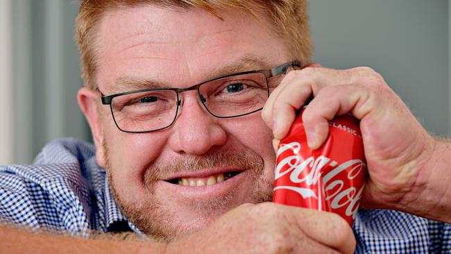 Darwin dietician Richard Sager is calling for a ban of sugar drinks at Northern Territory hospitals after Queensland has recently made the ban in their hospitals.