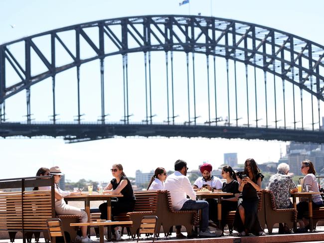 Masks are no longer mandatory in offices or outdoor settings in NSW. Picture: Brendon Thorne/Getty Images