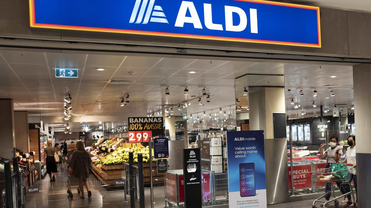 Aldi to launch online shopping for special buys and alcohol