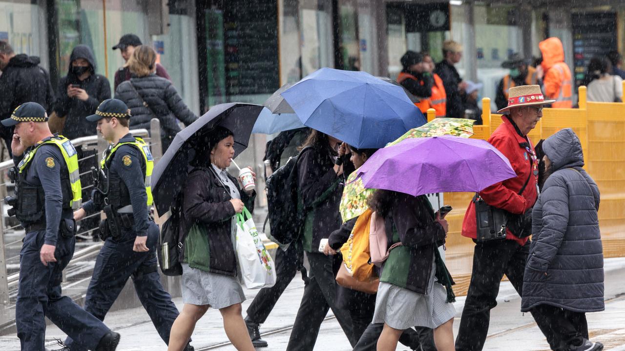 A massive rain band is lashing southeastern states. Picture: NCA NewsWire / David Geraghty