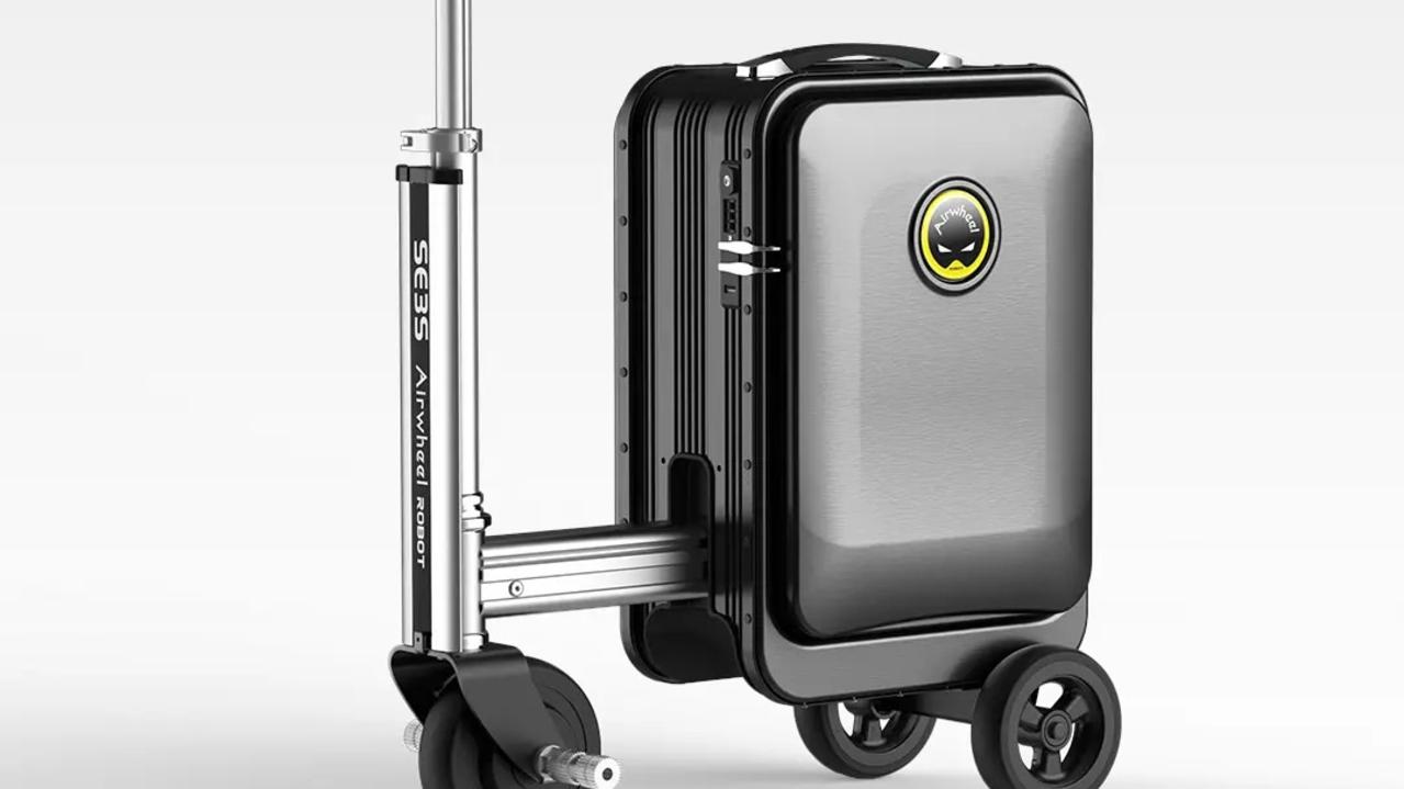 Walking with your luggage? That’s a mug’s game