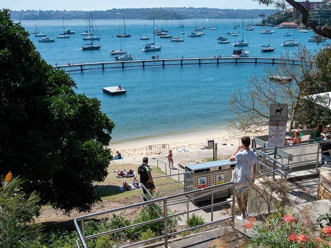 General view of Redleaf Beach, in Sydney. Redleaf Beach, also known as Murray Rose Pool. Picture: NCA NewsWire/Bianca De Marchi