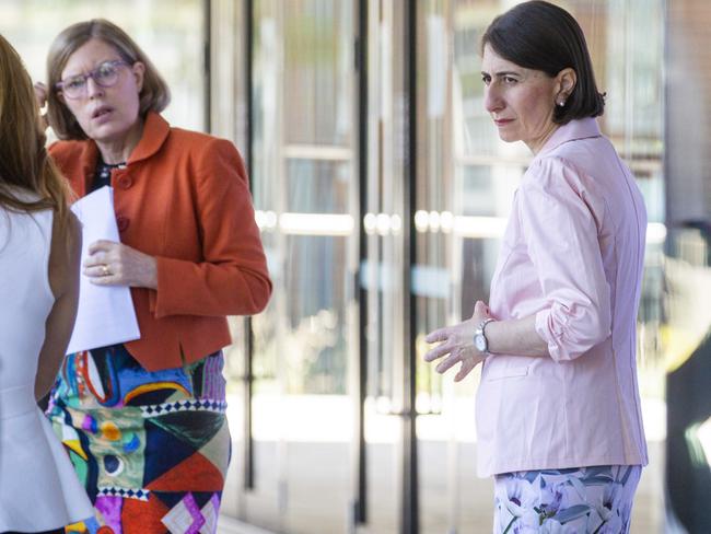 NSW Premier Gladys Berejiklian (R) and NSW Chief Health Officer Dr Kerry Chant. Picture: NCA NewsWire / Jenny Evans