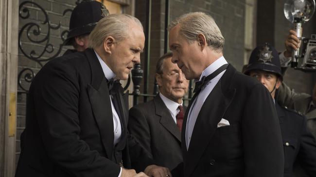 John Lithgow as Winston Churchill and Alex Jennings as the Duke of Windsor.